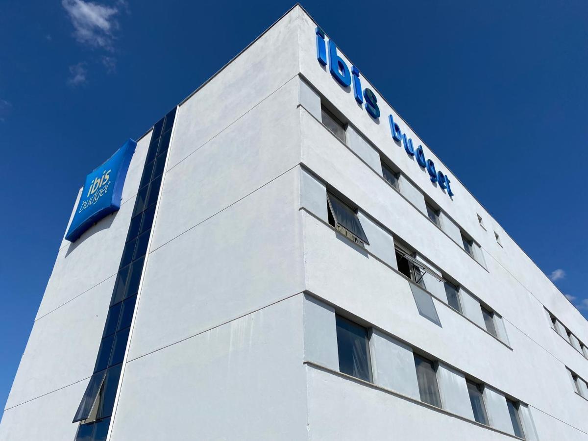 Ibis Budget Itaperuna Exterior photo
