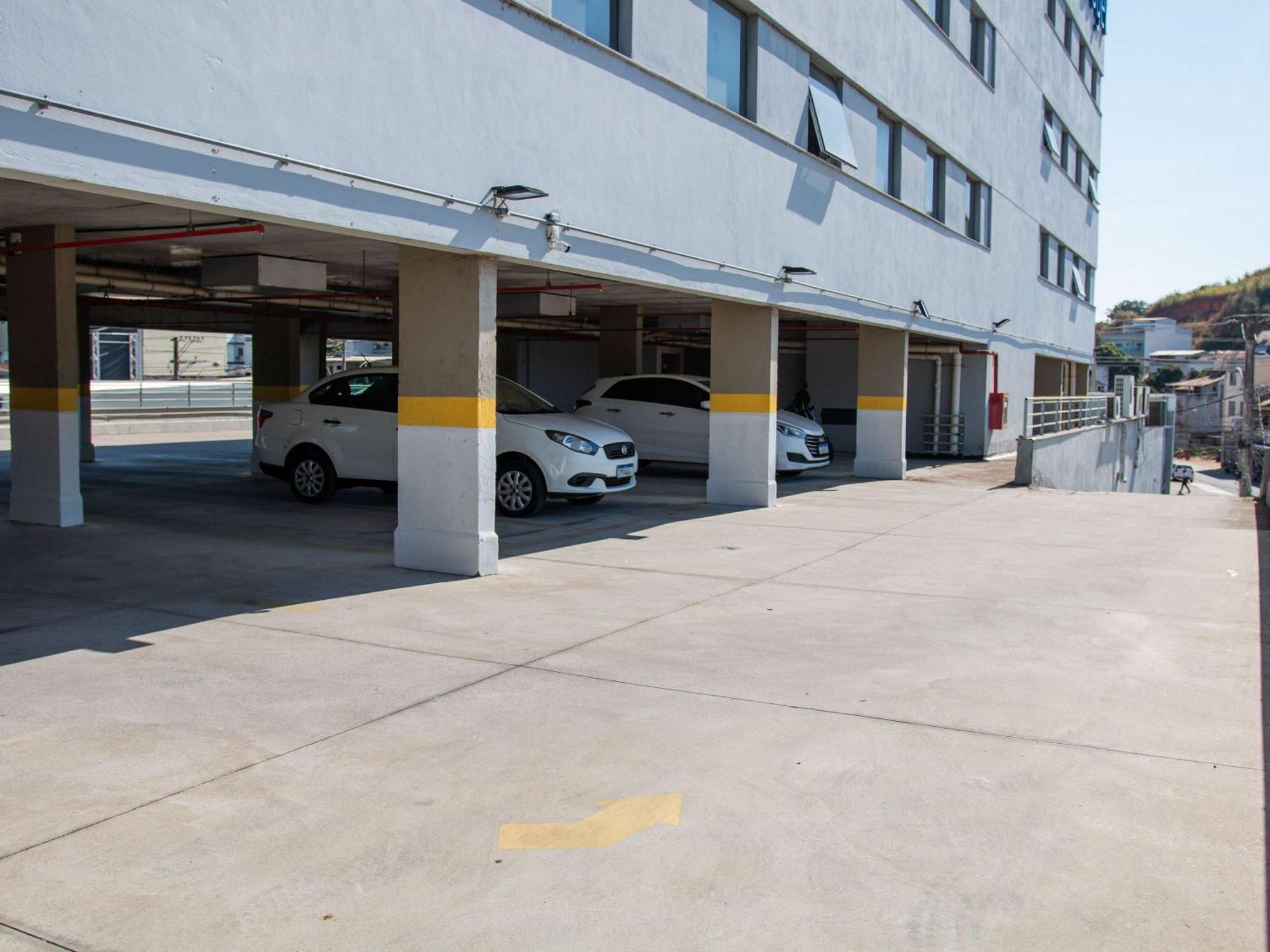 Ibis Budget Itaperuna Exterior photo
