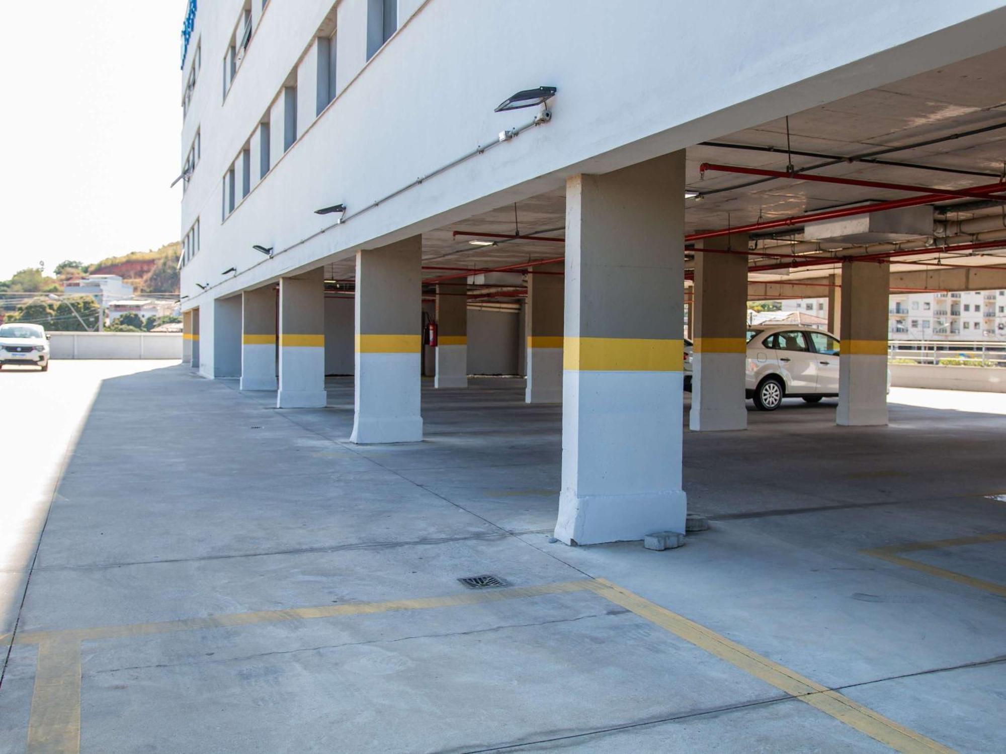 Ibis Budget Itaperuna Exterior photo